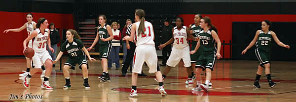 Memorial Spartans Girls vs Sun Prairie Cardinals